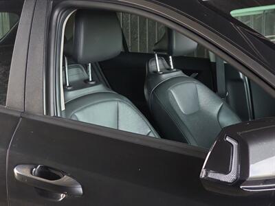 2023 Kia Niro SX Touring - Photo 21 - Lennox, CA 90304