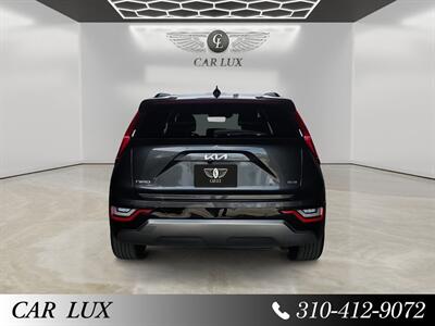 2023 Kia Niro SX Touring - Photo 4 - Lennox, CA 90304