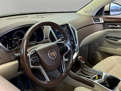2015 Cadillac SRX Performance   - Photo 15 - Lennox, CA 90304