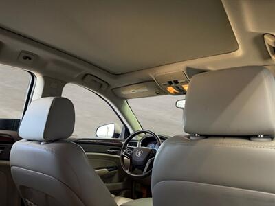 2015 Cadillac SRX Performance   - Photo 17 - Lennox, CA 90304