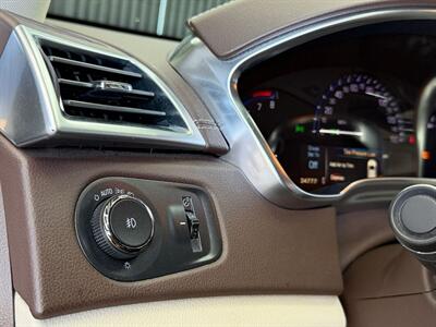 2015 Cadillac SRX Performance   - Photo 22 - Lennox, CA 90304