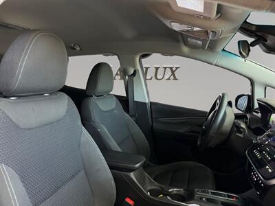 2023 Chevrolet Bolt EV 1LT - Photo 15 - Lennox, CA 90304