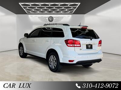 2019 Dodge Journey SE   - Photo 3 - Lennox, CA 90304