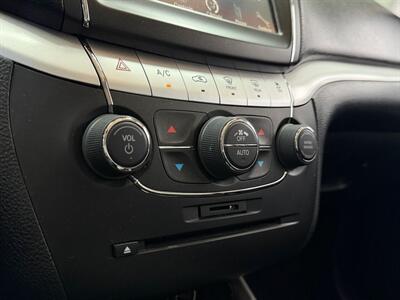 2019 Dodge Journey SE   - Photo 21 - Lennox, CA 90304