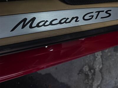 2017 Porsche Macan GTS - Photo 19 - Lennox, CA 90304