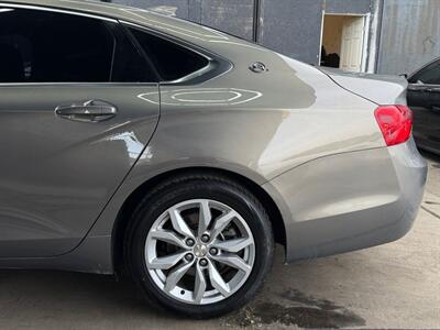 2017 Chevrolet Impala LT 1LT   - Photo 20 - Lennox, CA 90304
