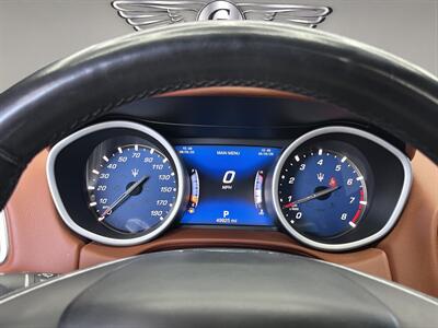 2018 Maserati Ghibli   - Photo 11 - Lennox, CA 90304