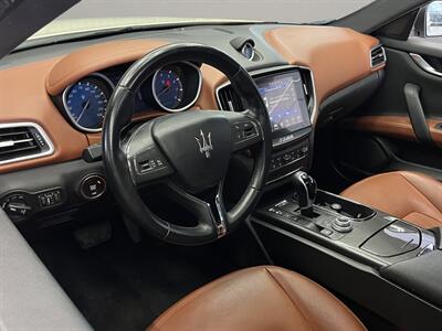 2018 Maserati Ghibli   - Photo 19 - Lennox, CA 90304