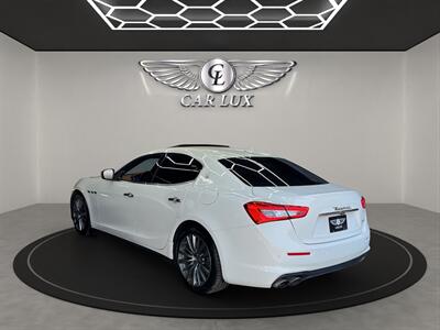 2018 Maserati Ghibli   - Photo 5 - Lennox, CA 90304