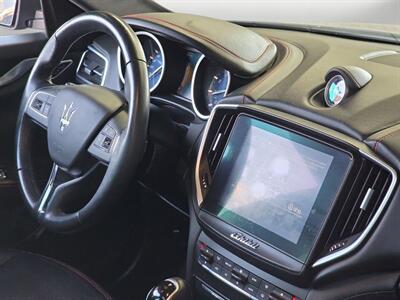 2017 Maserati Ghibli   - Photo 21 - Lennox, CA 90304