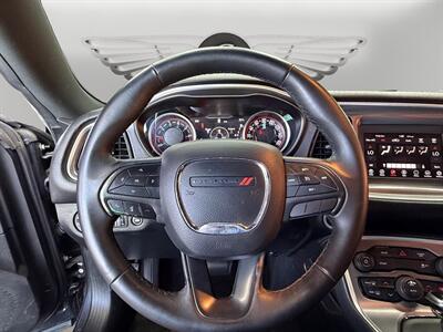 2019 Dodge Challenger SXT - Photo 10 - Lennox, CA 90304