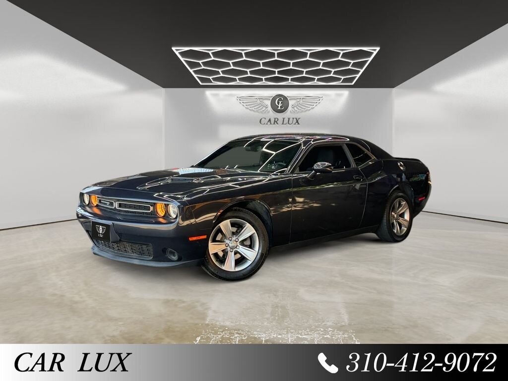 2019 Dodge Challenger SXT   - Photo 1 - Lennox, CA 90304