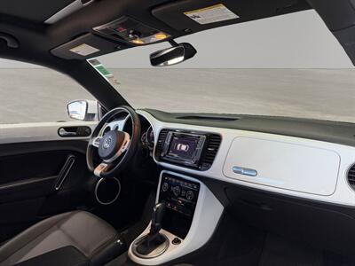 2019 Volkswagen Beetle-Classic 2.0T SE - Photo 16 - Lennox, CA 90304