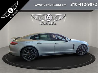 2018 Porsche Panamera 4   - Photo 8 - Lennox, CA 90304