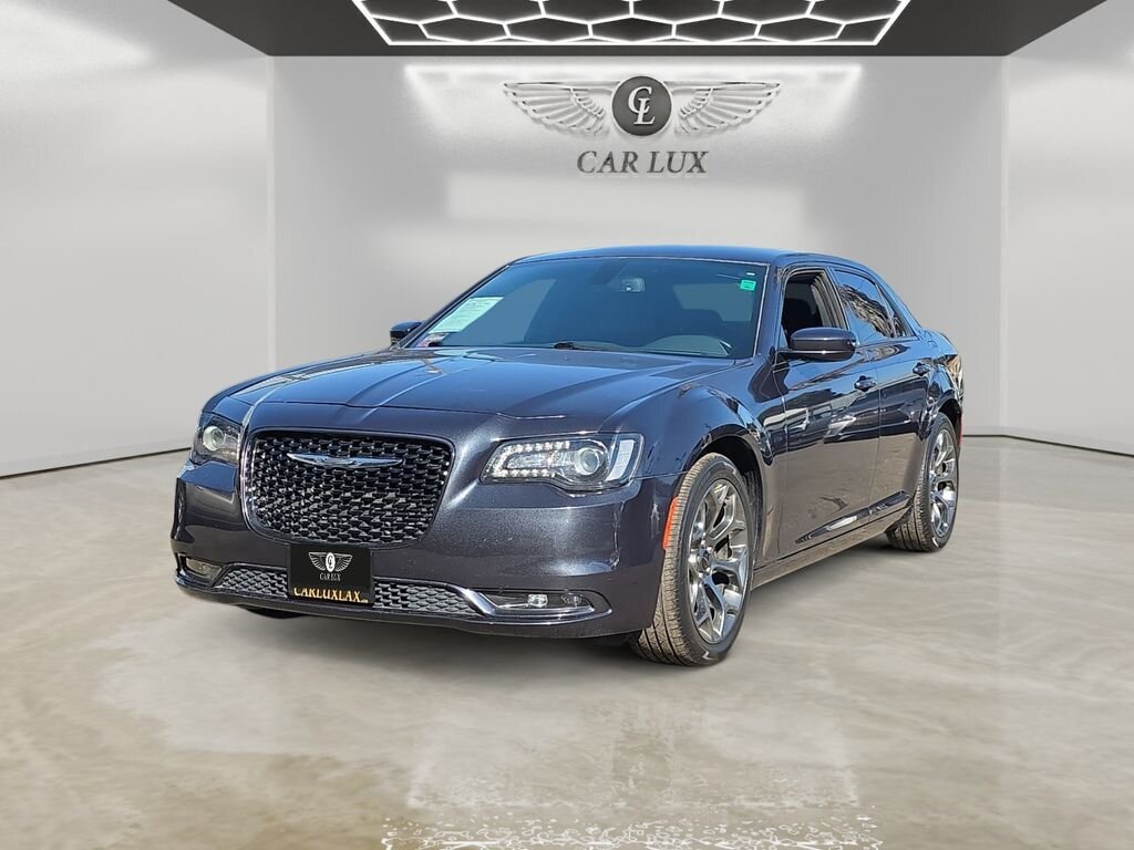 2018 Chrysler 300 S