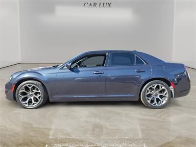2018 Chrysler 300 Series S - Photo 2 - Lennox, CA 90304