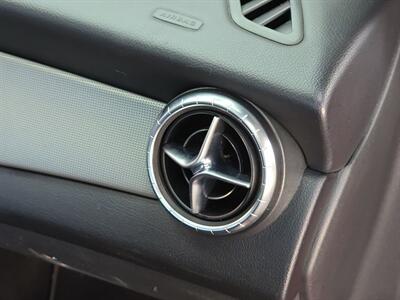 2019 Mercedes-Benz CLA CLA 250 - Photo 39 - Lennox, CA 90304
