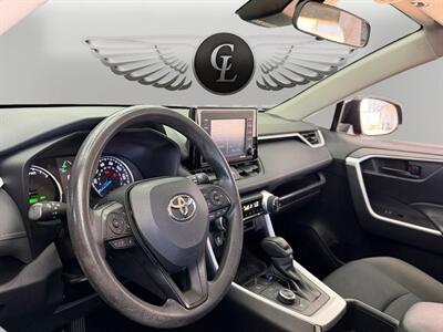 2022 Toyota RAV4 Hybrid LE - Photo 18 - Lennox, CA 90304