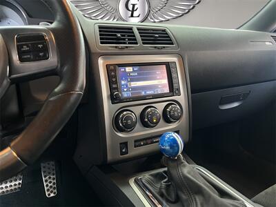 2012 Dodge Challenger SRT8 392   - Photo 14 - Lennox, CA 90304