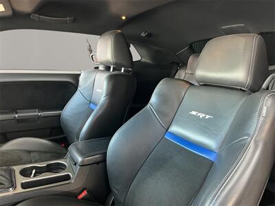 2012 Dodge Challenger SRT8 392   - Photo 9 - Lennox, CA 90304