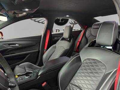 2024 Cadillac CT4-V V-Series - Photo 9 - Lennox, CA 90304