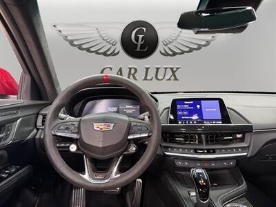 2024 Cadillac CT4-V V-Series - Photo 10 - Lennox, CA 90304