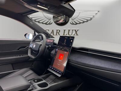 2023 Fisker Ocean Extreme   - Photo 17 - Lennox, CA 90304