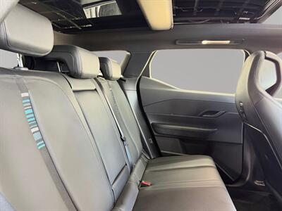 2023 Fisker Ocean Extreme   - Photo 30 - Lennox, CA 90304