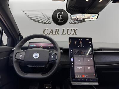2023 Fisker Ocean Extreme   - Photo 10 - Lennox, CA 90304