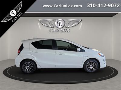 2015 Toyota Prius c Three   - Photo 8 - Lennox, CA 90304