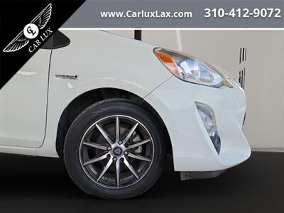 2015 Toyota Prius c Three   - Photo 14 - Lennox, CA 90304