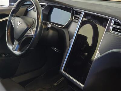 2016 Tesla Model S P100D   - Photo 16 - Lennox, CA 90304