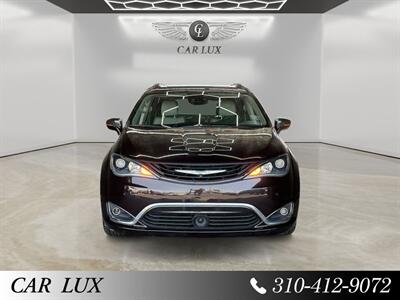 2018 Chrysler Pacifica Hybrid Limited - Photo 8 - Lennox, CA 90304