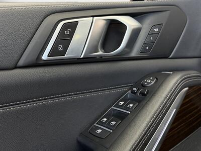 2020 BMW X5 sDrive40i  M SPORT - Photo 20 - Lennox, CA 90304