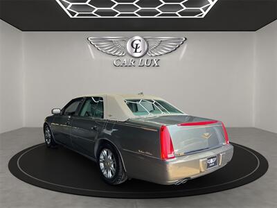 2011 Cadillac DTS Luxury - Photo 2 - Lennox, CA 90304