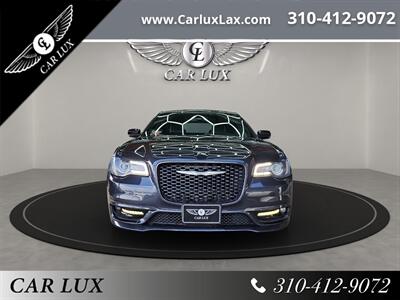 2017 Chrysler 300 Series S   - Photo 2 - Lennox, CA 90304