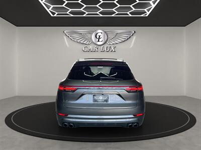 2019 Porsche Cayenne Turbo   - Photo 6 - Lennox, CA 90304