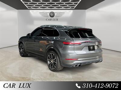 2019 Porsche Cayenne Turbo   - Photo 3 - Lennox, CA 90304
