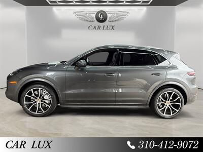 2019 Porsche Cayenne Turbo   - Photo 2 - Lennox, CA 90304