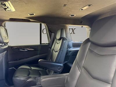 2018 Cadillac Escalade Platinum Edition   - Photo 12 - Lennox, CA 90304