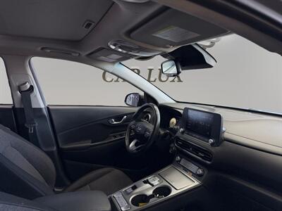 2022 Hyundai KONA Electric SEL   - Photo 15 - Lennox, CA 90304