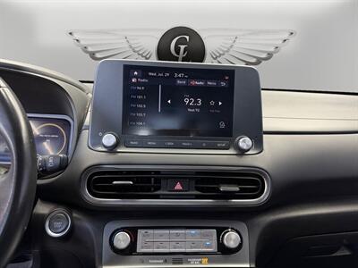 2022 Hyundai KONA Electric SEL   - Photo 23 - Lennox, CA 90304