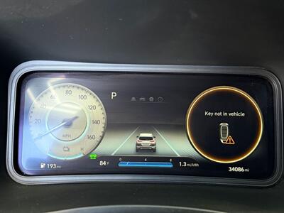 2022 Hyundai KONA Electric SEL   - Photo 19 - Lennox, CA 90304