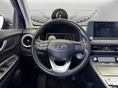 2022 Hyundai KONA Electric SEL   - Photo 12 - Lennox, CA 90304