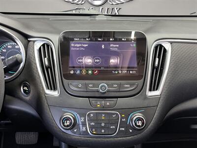 2021 Chevrolet Malibu LT   - Photo 13 - Lennox, CA 90304