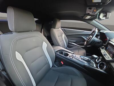 2020 Chevrolet Camaro SS 1SS   - Photo 19 - Lennox, CA 90304