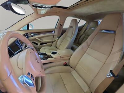 2010 Porsche Panamera Turbo   - Photo 10 - Lennox, CA 90304