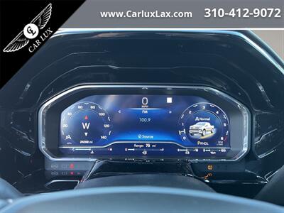 2023 Chevrolet Silverado 1500 RST   - Photo 10 - Lennox, CA 90304