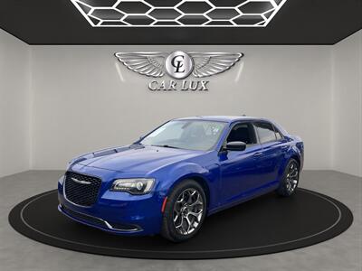 2018 Chrysler 300 Series Touring   - Photo 3 - Lennox, CA 90304