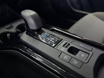 2025 Toyota Prius LE - Photo 23 - Lennox, CA 90304